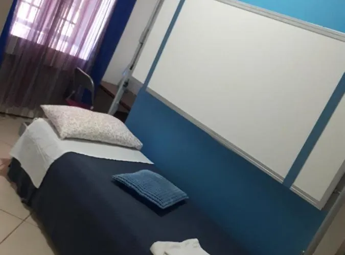 Tra Gianicolo E Trastevere Отель типа "постель и завтрак" 4*