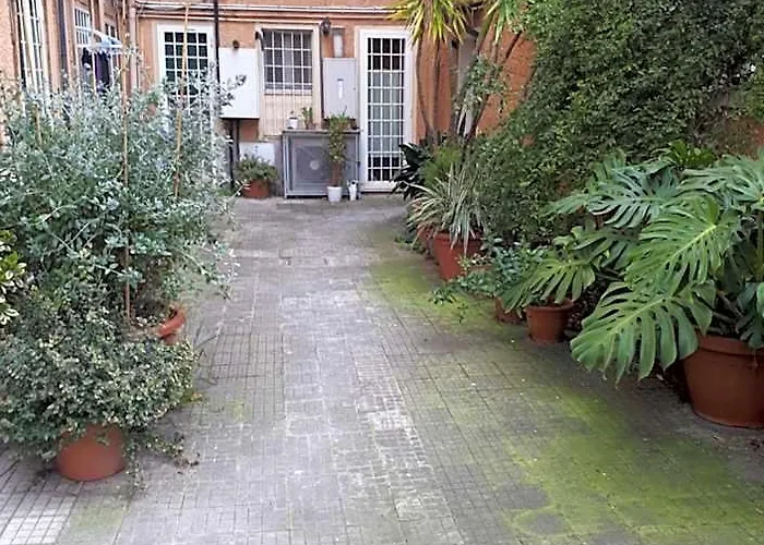Tra Gianicolo E Trastevere